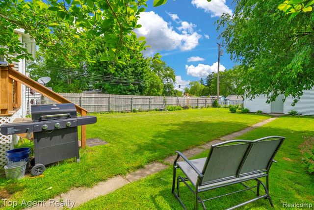 2714 Stone Street, Port Huron, MI 48060