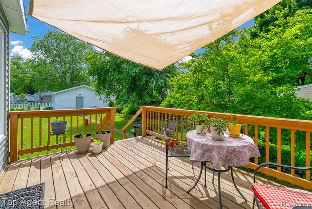 2714 Stone Street, Port Huron, MI 48060