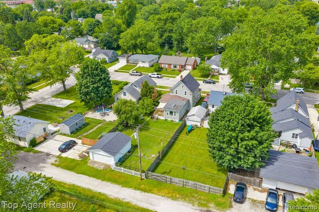 2714 Stone Street, Port Huron, MI 48060
