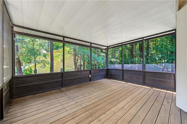 291 Crabapple Court, Powder Springs, GA 30127