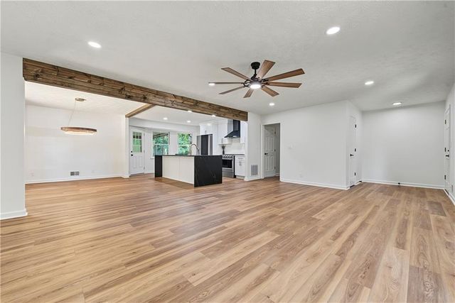 291 Crabapple Court, Powder Springs, GA 30127