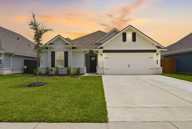 3112 Margaret Rudder Parkway, Bryan, TX 77808