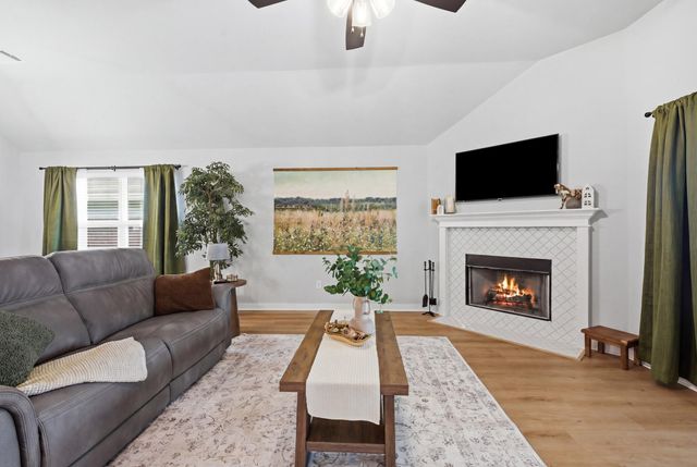 3112 Margaret Rudder Parkway, Bryan, TX 77808