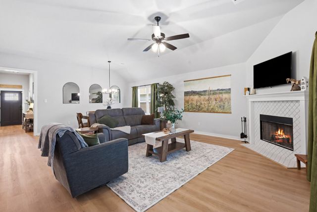 3112 Margaret Rudder Parkway, Bryan, TX 77808
