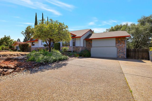 2842 Cornada Ct, Cameron Park, CA 95682