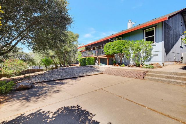 2842 Cornada Ct, Cameron Park, CA 95682