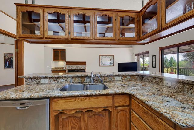 2842 Cornada Ct, Cameron Park, CA 95682