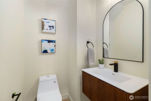 4413 50th Avenue SW, Seattle, WA 98116