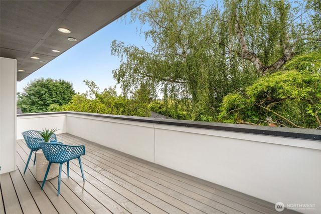4413 50th Avenue SW, Seattle, WA 98116