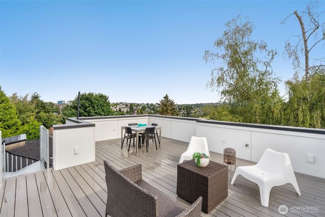 4413 50th Avenue SW, Seattle, WA 98116