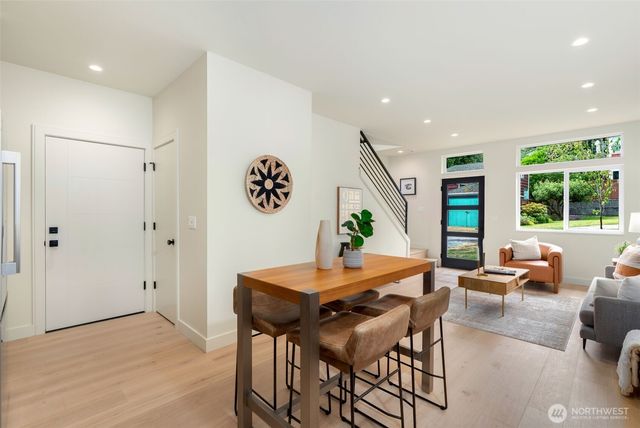 4413 50th Avenue SW, Seattle, WA 98116