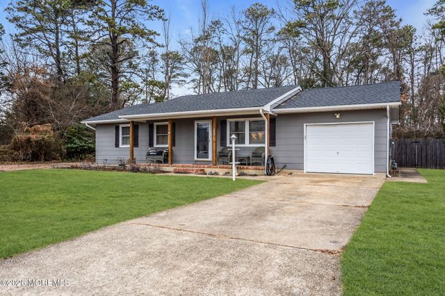 22 Saltspray Drive, Forked River, NJ 08731