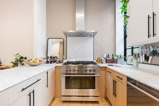 169-171 West Second, Boston, MA 02127