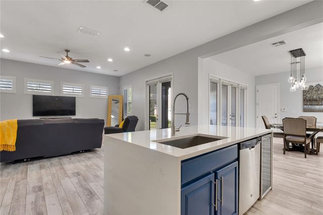 8427 REYMONT STREET, Orlando, FL 32827