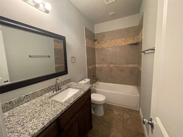 1262 E Myrtle Street, Fort Worth, TX 76104