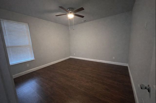 1262 E Myrtle Street, Fort Worth, TX 76104