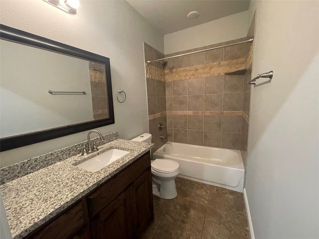 1262 E Myrtle Street, Fort Worth, TX 76104