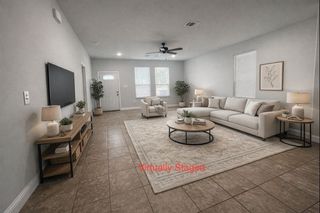 1262 E Myrtle Street, Fort Worth, TX 76104