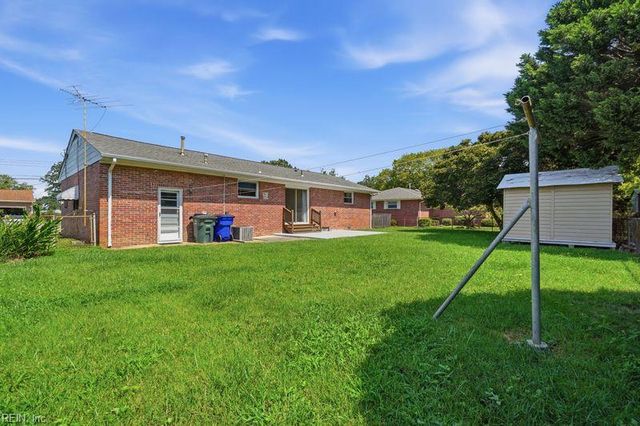 8332 Jolima AVE, Norfolk, VA 23518