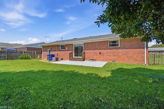 8332 Jolima AVE, Norfolk, VA 23518
