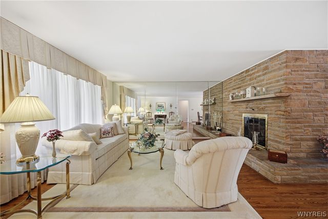 56 Tristan Lane, Amherst, NY 14221