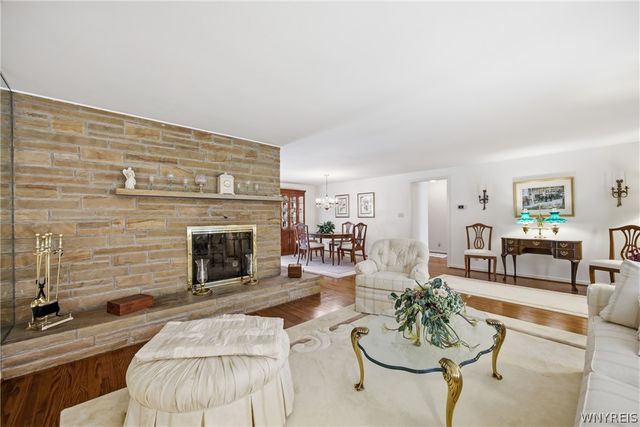 56 Tristan Lane, Amherst, NY 14221