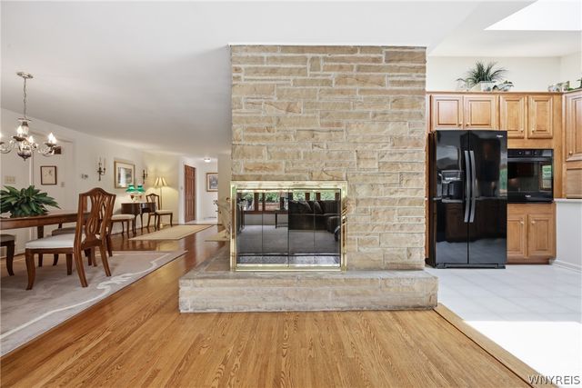 56 Tristan Lane, Amherst, NY 14221