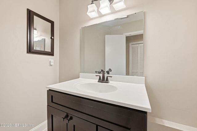 954 LAKERIDGE Drive, Orange Park, FL 32065