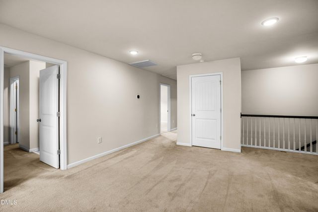 2456 Emily Brook Way NE, Apex, NC 27523
