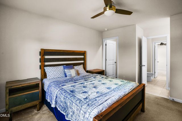 2456 Emily Brook Way NE, Apex, NC 27523