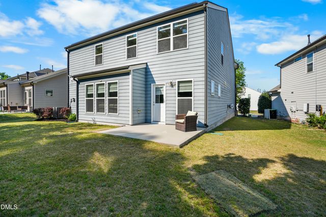 2456 Emily Brook Way NE, Apex, NC 27523