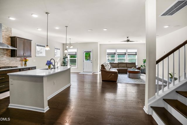 2456 Emily Brook Way NE, Apex, NC 27523