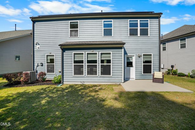 2456 Emily Brook Way NE, Apex, NC 27523