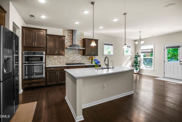 2456 Emily Brook Way NE, Apex, NC 27523