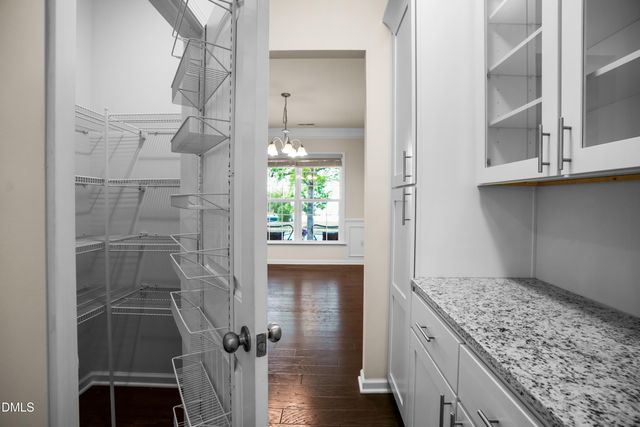 2456 Emily Brook Way NE, Apex, NC 27523