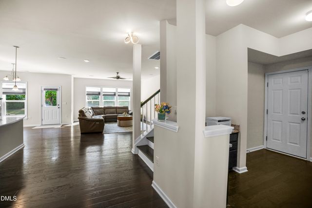 2456 Emily Brook Way NE, Apex, NC 27523