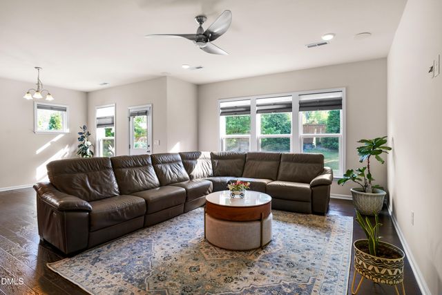 2456 Emily Brook Way NE, Apex, NC 27523