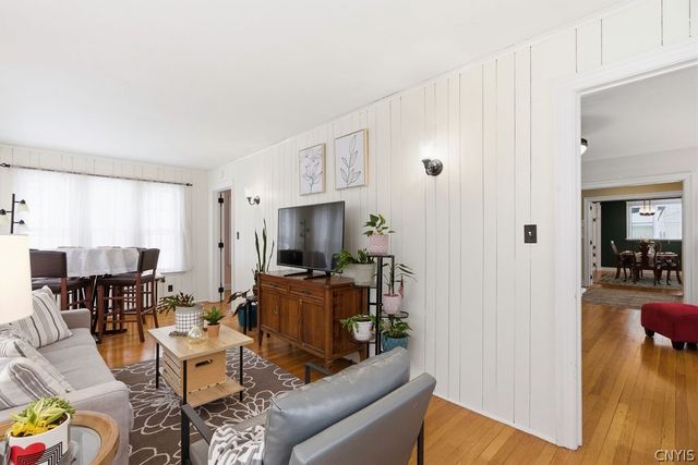 104 East Genesee Parkway, Syracuse, NY 13214