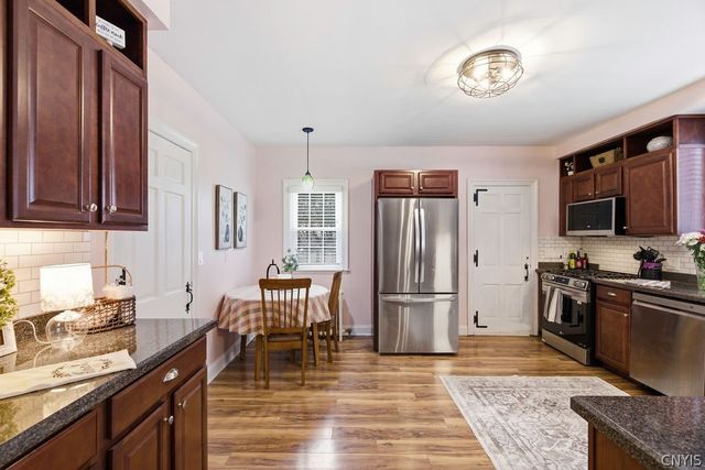 104 East Genesee Parkway, Syracuse, NY 13214