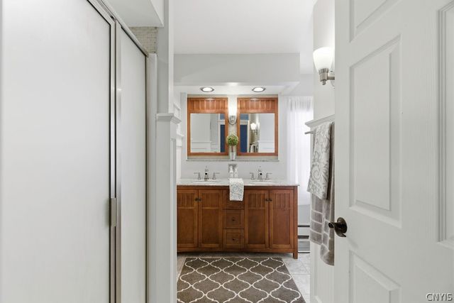 104 East Genesee Parkway, Syracuse, NY 13214