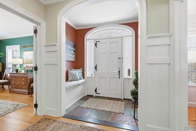 104 East Genesee Parkway, Syracuse, NY 13214