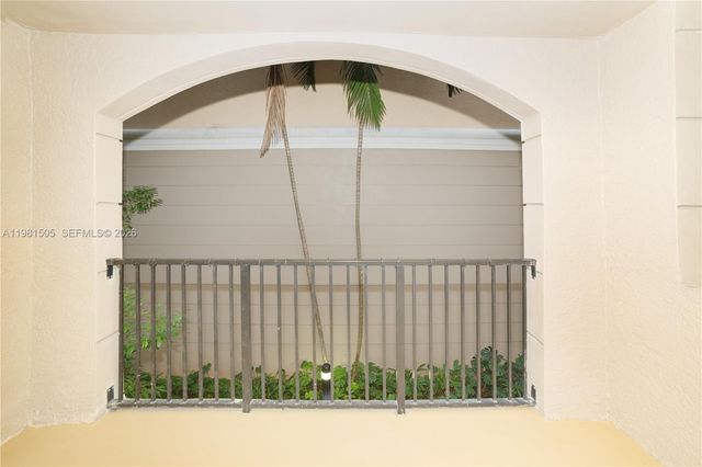 17145 N Bay Rd 4203, Sunny Isles Beach, FL 33160