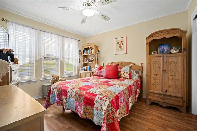 8301 Twin Lakes Drive, Mobile, AL 36695