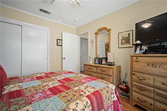 8301 Twin Lakes Drive, Mobile, AL 36695