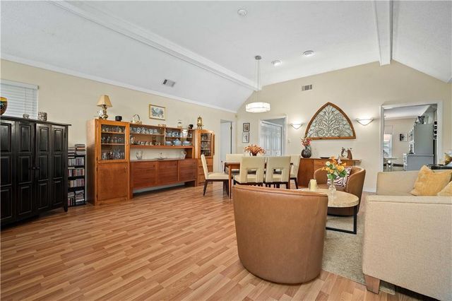 8301 Twin Lakes Drive, Mobile, AL 36695