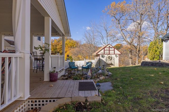 9 Georgian Drive, Stony Point, NY 10980