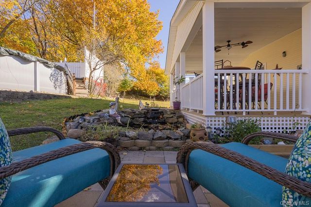 9 Georgian Drive, Stony Point, NY 10980