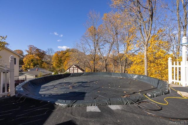 9 Georgian Drive, Stony Point, NY 10980