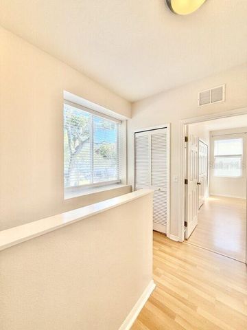 724 4TH AVENUE S 10, St Petersburg, FL 33701