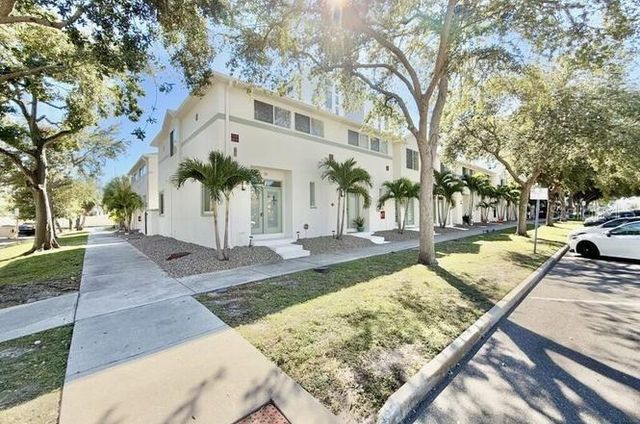 724 4TH AVENUE S 10, St Petersburg, FL 33701